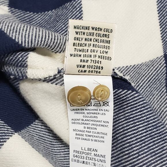 LL Bean Womens Brushed Flannel Shirt Blue Gingham Relaxed Fit Sz XLP Pockets - Picture 7 of 11